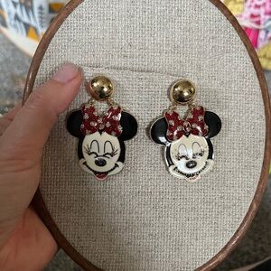 BaubleBar - large Minnie Mouse head earrings